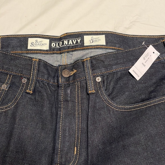 Old navy men’s dark blue jeans - Picture 2 of 4